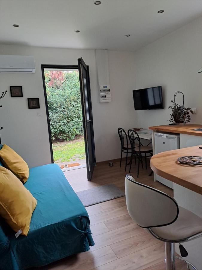 L'Echappee Belle Apartment Calmont  Екстериор снимка